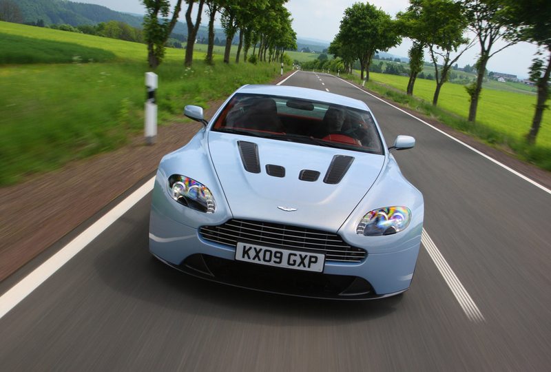 Illustration for article titled 2010 Aston Martin V12 Vantage: Driven